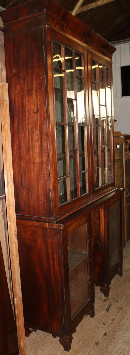 Early 19th century mahogany bookcase